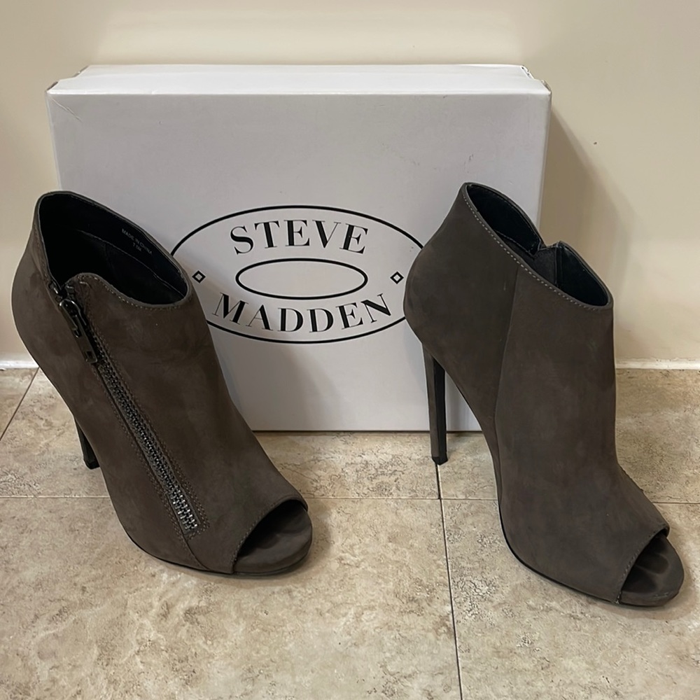Steve Madden Booties